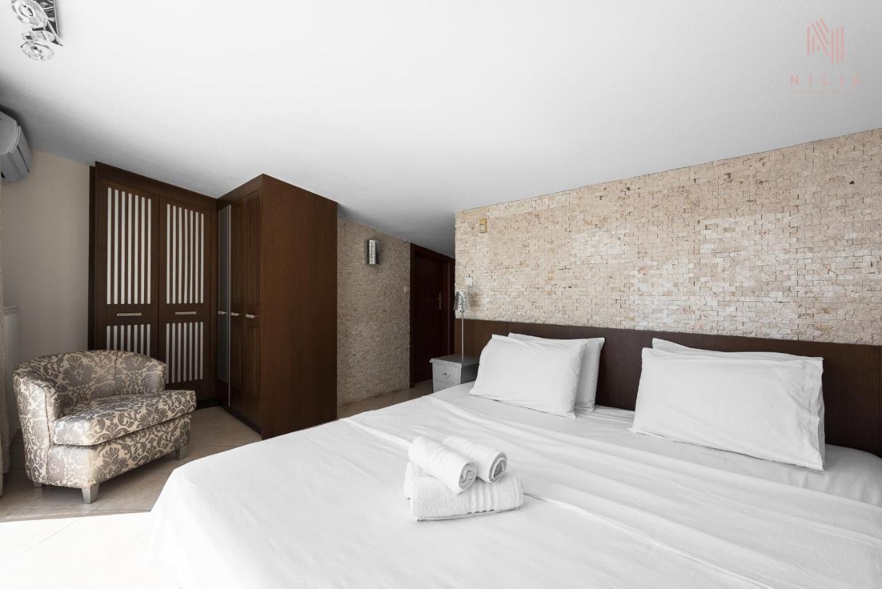 Breathtaking Villa, Nilie Hospitality Mgmt Possidi Exterior photo